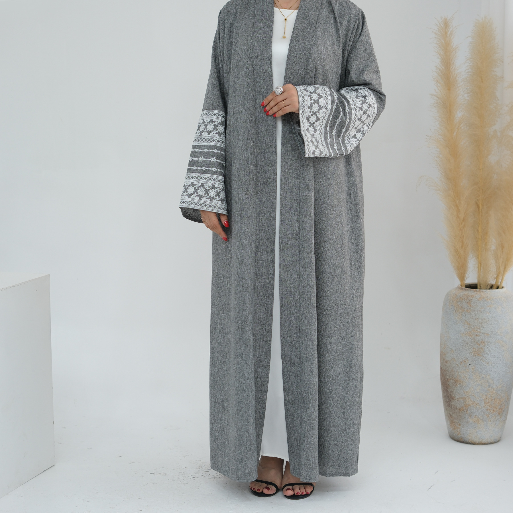 Embroidery Open Abaya for Wome - огляд і ціна Embroidery Kebaya