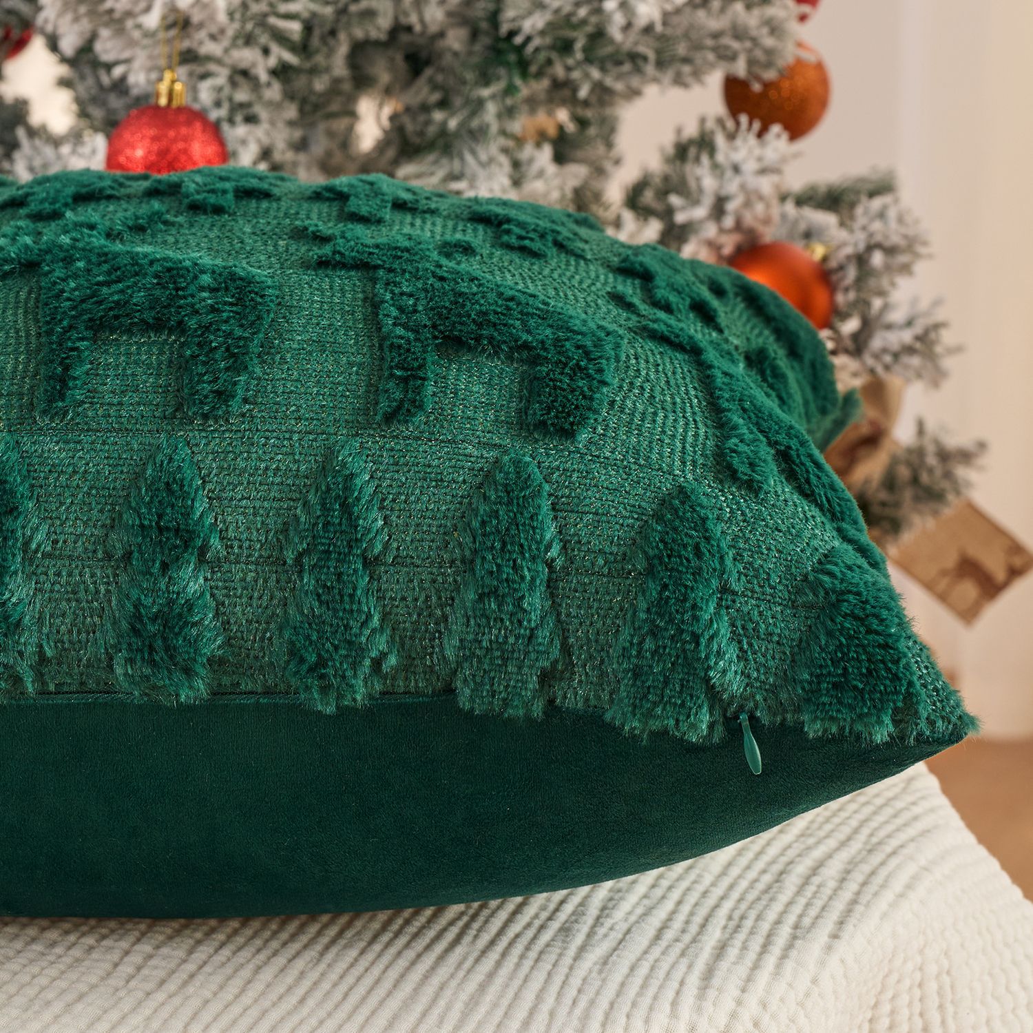 Christmas Plush Pillow Cover S - огляд і ціна Embroidery Xmas Tree