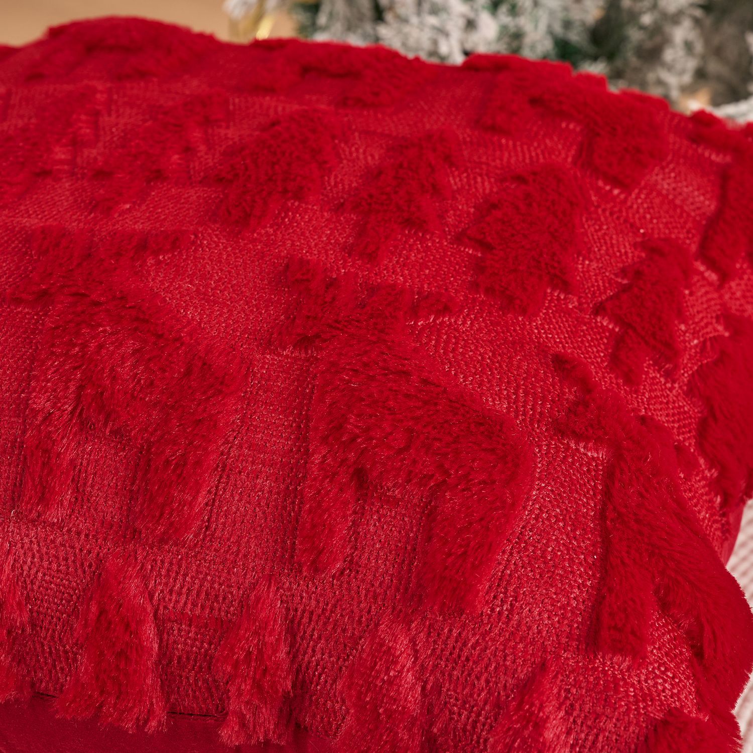 Christmas Plush Pillow Cover S - огляд і ціна Embroidery Xmas Tree