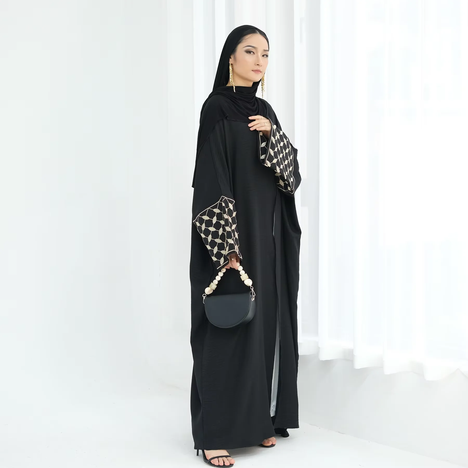 Embroidery Open Abayas for Wom - огляд і ціна Embroidery Kebaya