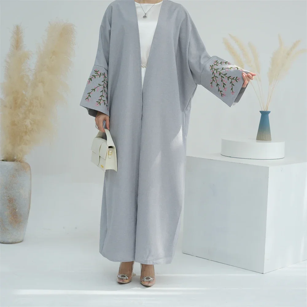 Eid Embroidered Abayas for Wom - огляд і ціна Embroidery Kebaya